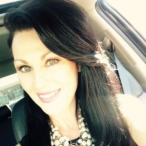 Meet your Posher, Lavonne